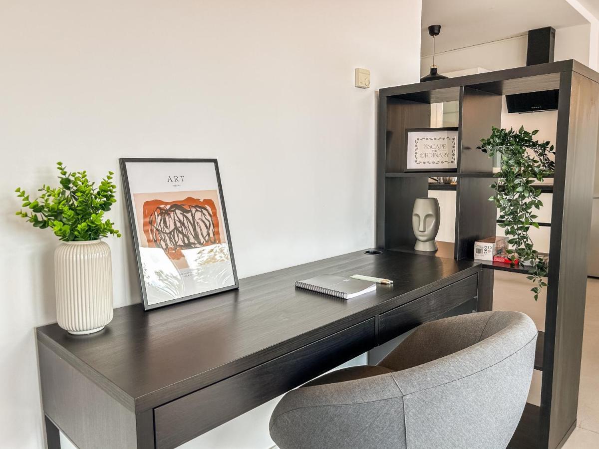 Design-Apartment - Bochum Zentrum - 2 Balkons - 118M2 - Netflix Buitenkant foto