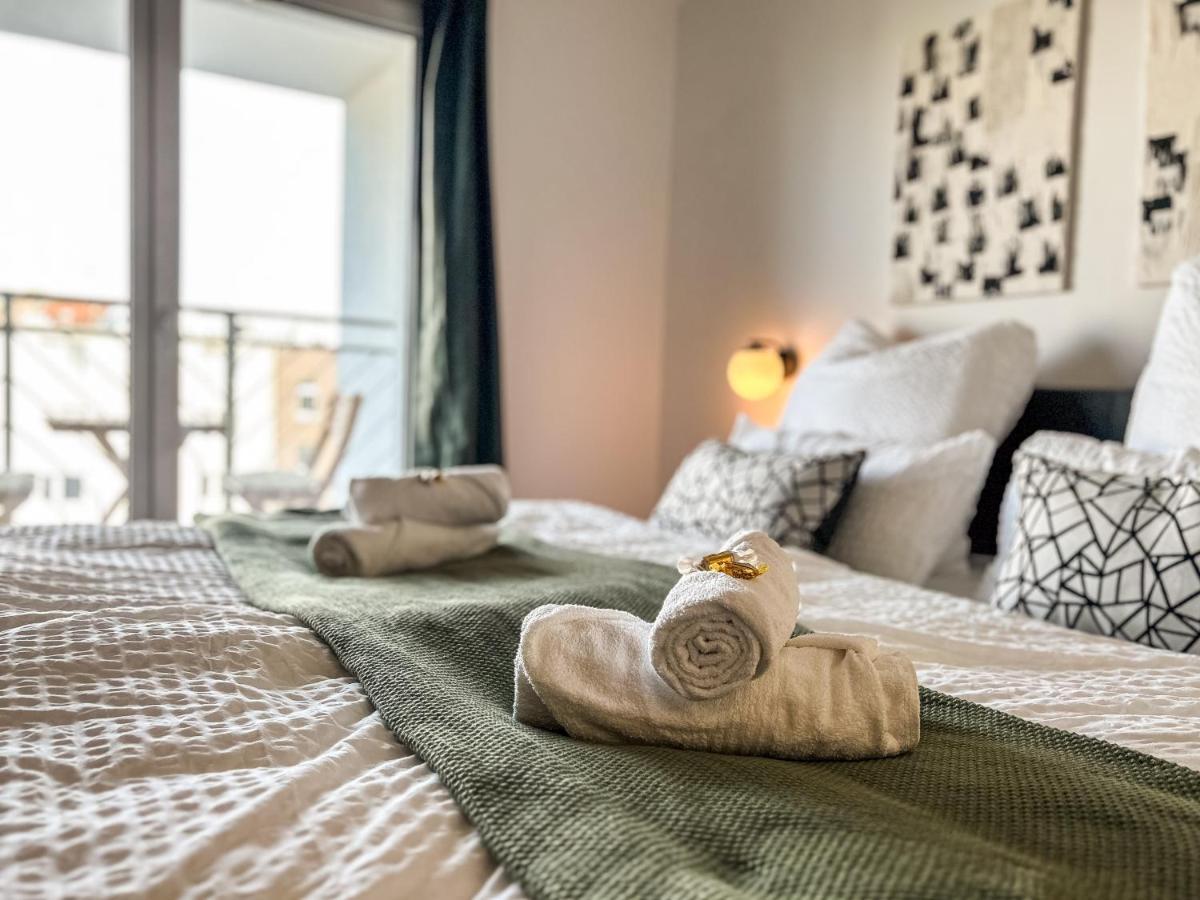 Design-Apartment - Bochum Zentrum - 2 Balkons - 118M2 - Netflix Buitenkant foto