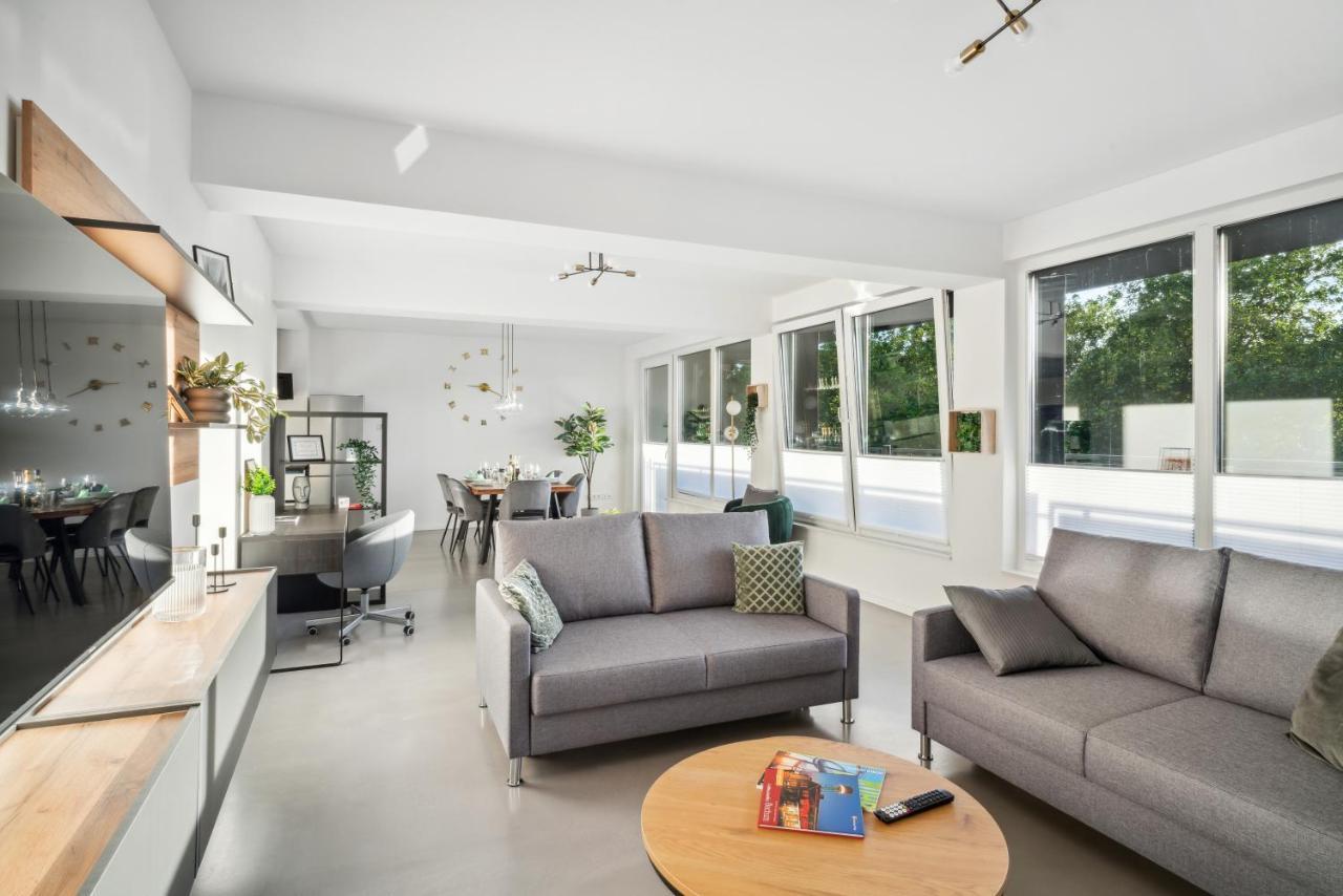 Design-Apartment - Bochum Zentrum - 2 Balkons - 118M2 - Netflix Buitenkant foto
