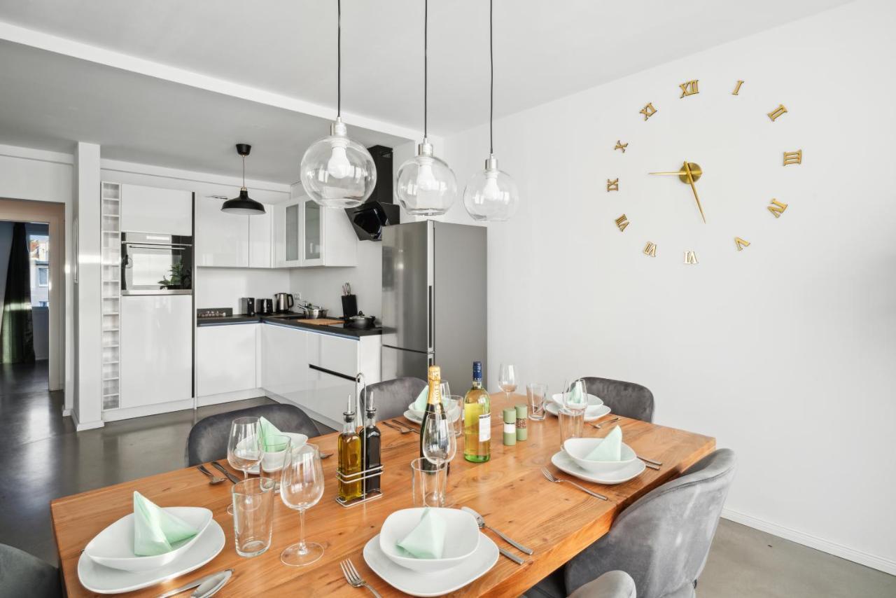 Design-Apartment - Bochum Zentrum - 2 Balkons - 118M2 - Netflix Buitenkant foto